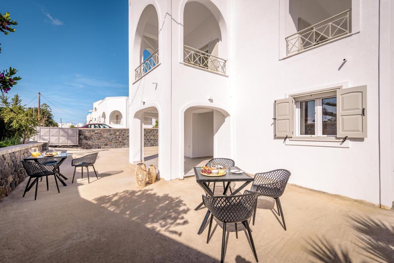 Thealos Santorini Pyrgos Kallistis Exterior photo