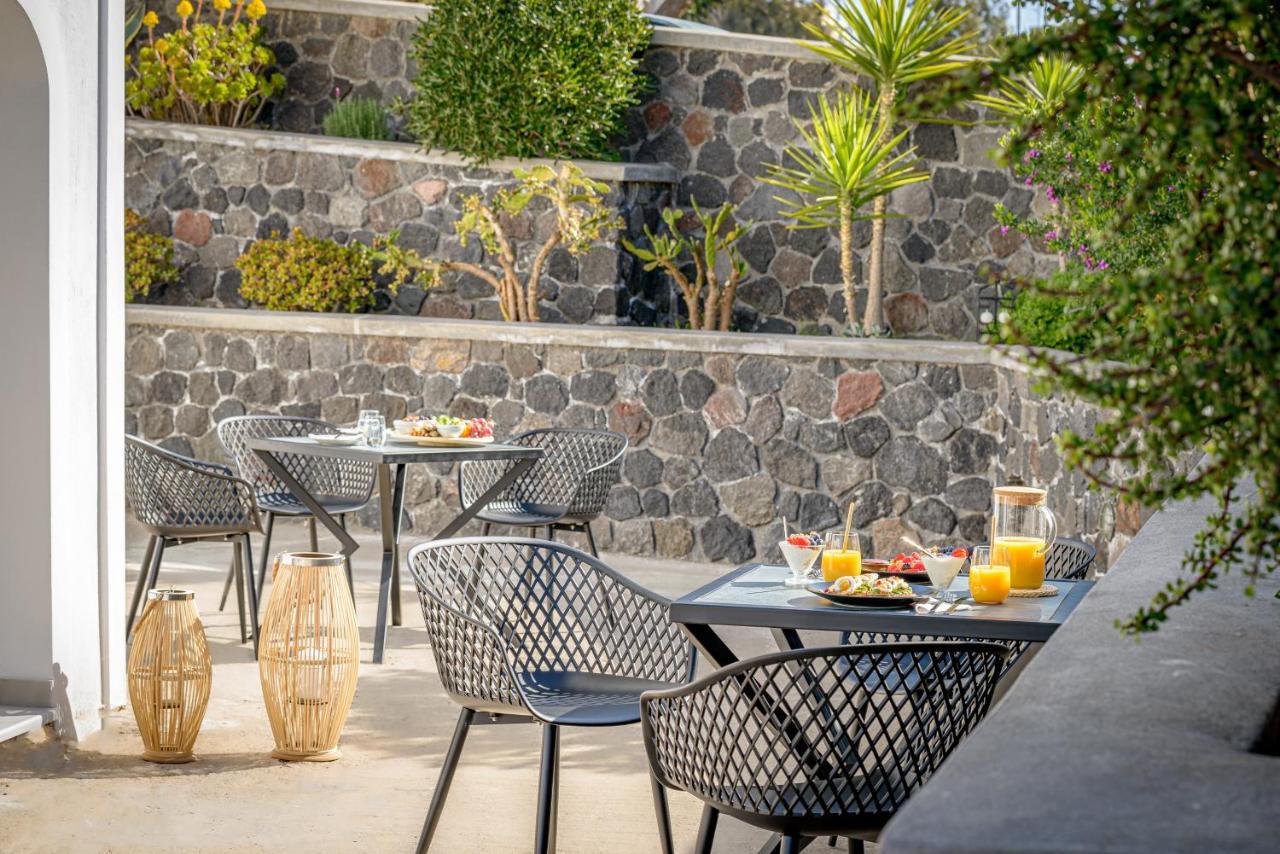 Thealos Santorini Pyrgos Kallistis Exterior photo